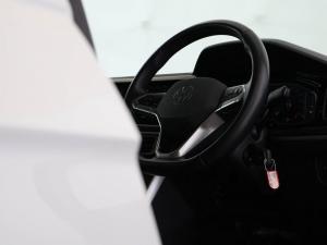 Volkswagen Polo hatch 1.0TSI Life auto - Image 15