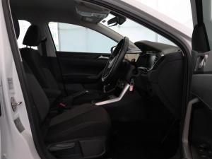 Volkswagen Polo hatch 1.0TSI Life auto - Image 19