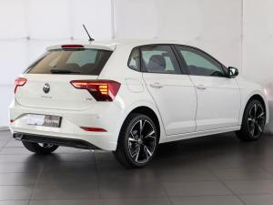 Volkswagen Polo hatch 1.0TSI Life auto - Image 9