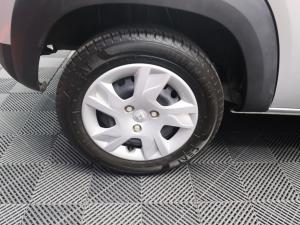 Renault Kwid 1.0 Evolution - Image 7