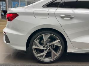 Audi A3 sedan 40TFSI S line - Image 12