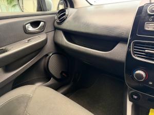 Renault Clio 66kW turbo Authentique - Image 14
