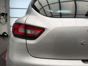 Renault Clio 66kW turbo Authentique - Image 7