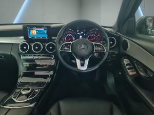 Mercedes-Benz C-Class C180 - Image 11