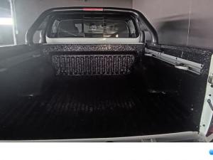 Nissan Navara 2.5DDTi double cab Stealth - Image 10