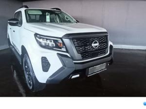 Nissan Navara 2.5DDTi double cab Stealth - Image 1
