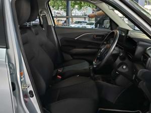 Suzuki Swift 1.2 GL+ manual - Image 11