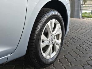 Suzuki Swift 1.2 GL+ manual - Image 9