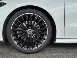 Mercedes-Benz CLA CLA200 Progressive - Image 3