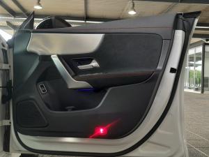 Mercedes-Benz CLA CLA200 Progressive - Image 9