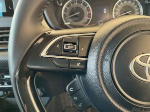 Toyota Starlet Cross 1.5 XS auto - Image 9