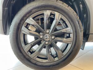 Toyota Starlet Cross 1.5 XS auto - Image 21