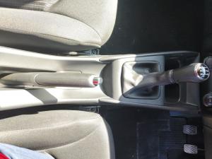 Toyota Starlet 1.5 Xi - Image 12