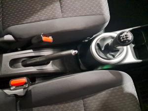 Toyota Vitz 1.0 - Image 12