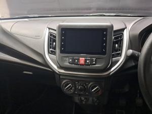 Toyota Vitz 1.0 - Image 13