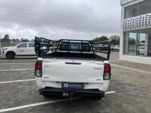 Toyota Hilux 2.4GD-6 4x4 SRX - Image 5