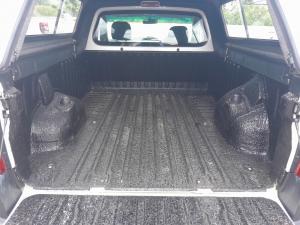 Nissan NP200 1.6i safety pack (aircon) - Image 14