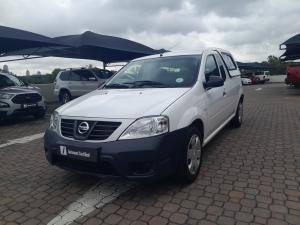 Nissan NP200 1.6i safety pack (aircon) - Image 16