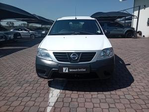 Nissan NP200 1.6i safety pack (aircon) - Image 4