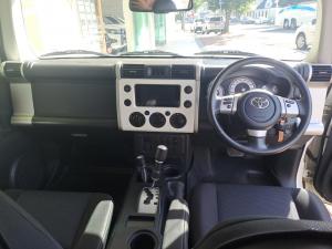 Toyota FJ Cruiser FJ Cruiser - Image 6