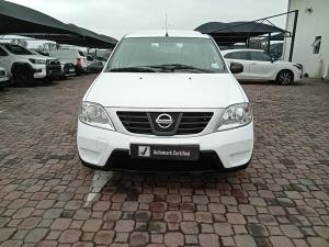 Nissan NP200 1.6i safety pack (aircon) - Image 4