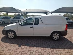 Nissan NP200 1.6i safety pack (aircon) - Image 19