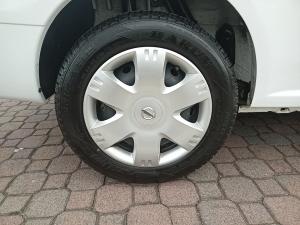 Nissan NP200 1.6i safety pack (aircon) - Image 15