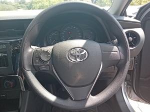 Toyota Corolla Quest 1.8 Plus manual - Image 8