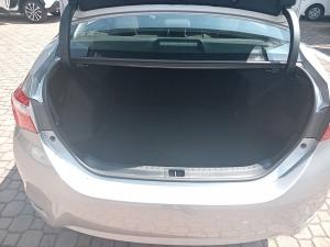 Toyota Corolla Quest 1.8 Plus manual - Image 18