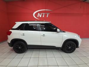 Toyota Urban Cruiser 1.5 Xs automatic - Image 3