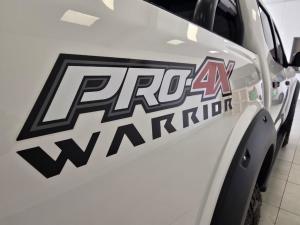 Nissan Navara 2.5DDTI PRO-4X Warrior 4X4 automatic D/C - Image 12