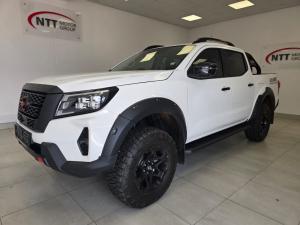 Nissan Navara 2.5DDTI PRO-4X Warrior 4X4 automatic D/C - Image 15