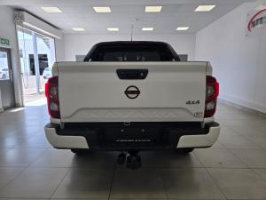 Nissan Navara 2.5DDTI PRO-4X Warrior 4X4 automatic D/C - Image 5