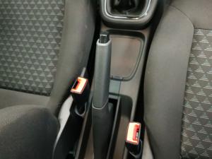 Volkswagen Polo Vivo hatch 1.4 - Image 18