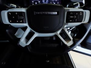 Land Rover Defender 110 D240 HSE - Image 22