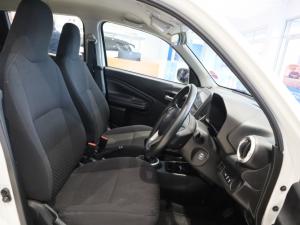 Toyota Vitz 1.0 XR manual - Image 5