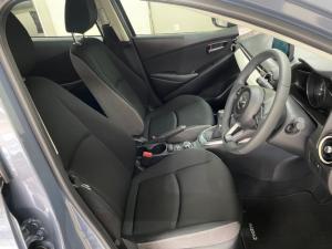 Mazda Mazda2 1.5 Dynamic manual - Image 10