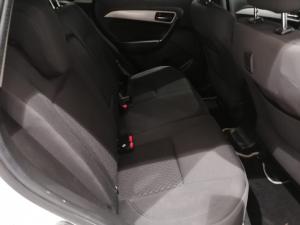 Suzuki Vitara Brezza 1.5 GLX - Image 7