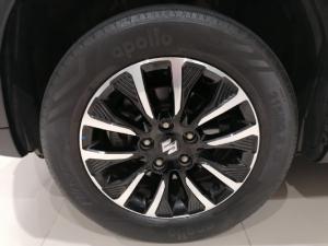 Suzuki Vitara Brezza 1.5 GLX - Image 8