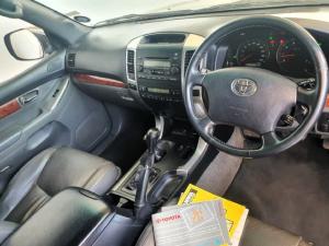 Toyota Land Cruiser Prado 4.0 VX - Image 7