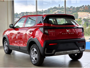 Mahindra XUV 3XO 1.2T MX2 auto - Image 10