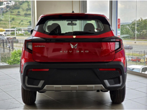 Mahindra XUV 3XO 1.2T MX2 auto - Image 3