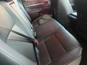 Toyota Hilux 2.8GD-6 double cab Legend auto - Image 15