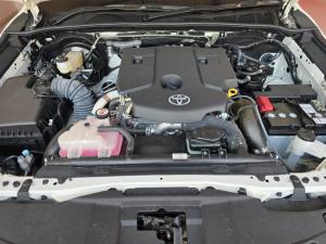 Toyota Hilux 2.8GD-6 double cab Legend auto - Image 22
