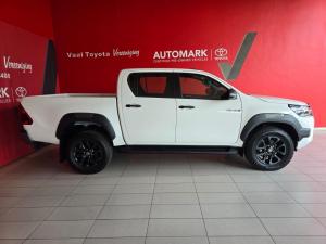 Toyota Hilux 2.8GD-6 double cab Legend auto - Image 2