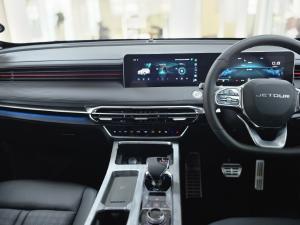 Jetour X70 Plus 1.5T Deluxe - Image 19