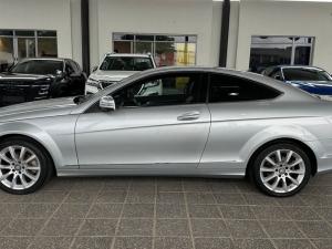 Mercedes-Benz C-Class C180 coupe auto - Image 6