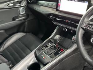 Alfa Romeo Tonale 1.5T Hybrid Veloce - Image 18