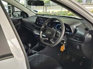 Hyundai i20 1.2 Motion - Image 11