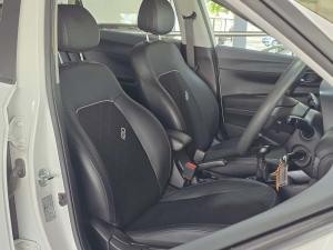Hyundai i20 1.2 Motion - Image 9